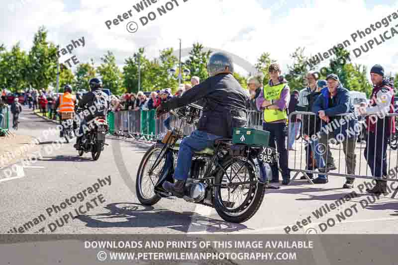 Vintage motorcycle club;eventdigitalimages;no limits trackdays;peter wileman photography;vintage motocycles;vmcc banbury run photographs